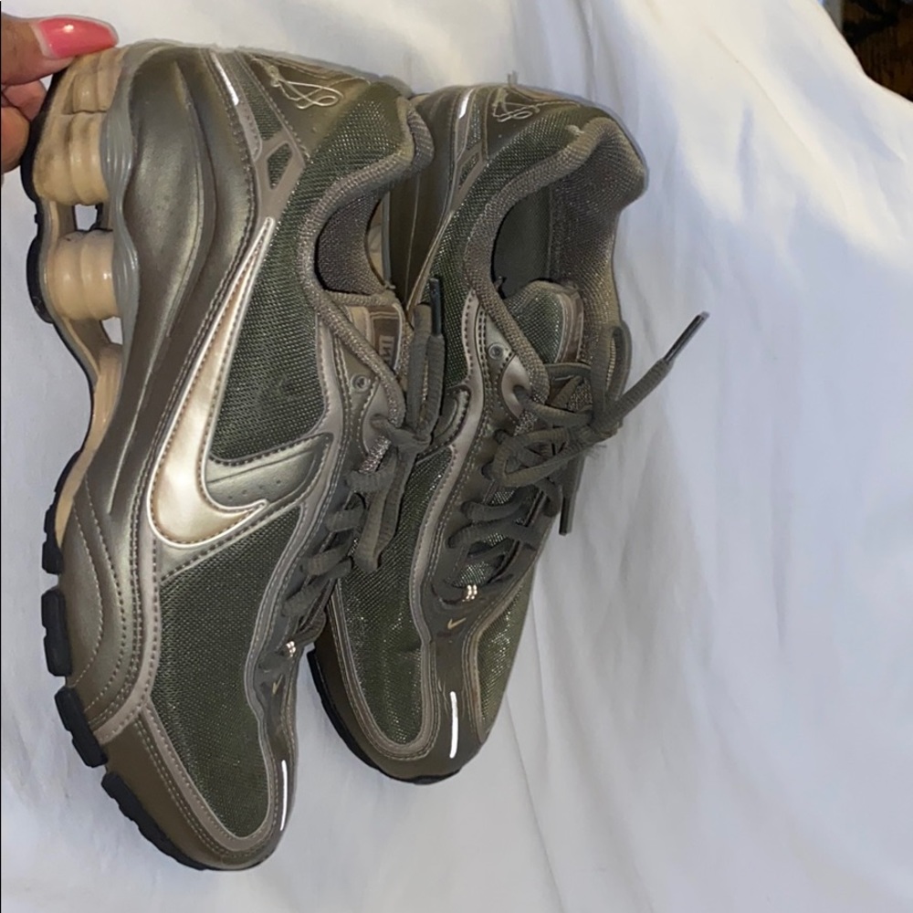 Nike shox